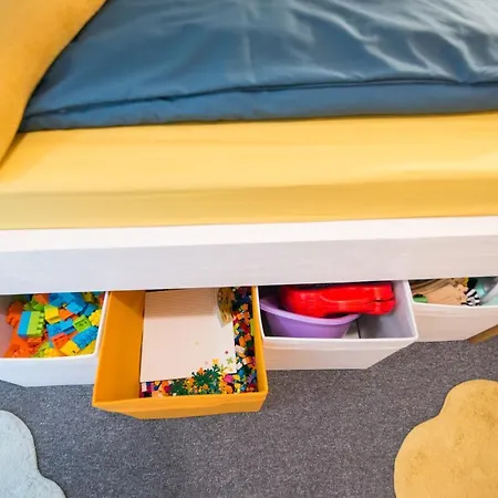 Apartman Colours Mymara Apartment Besenova